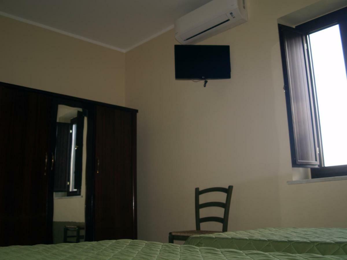 B&B Mamma Elena Rovito Exterior photo